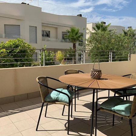 Apartamento Amalia Delux En Torrevieja Bagian luar foto